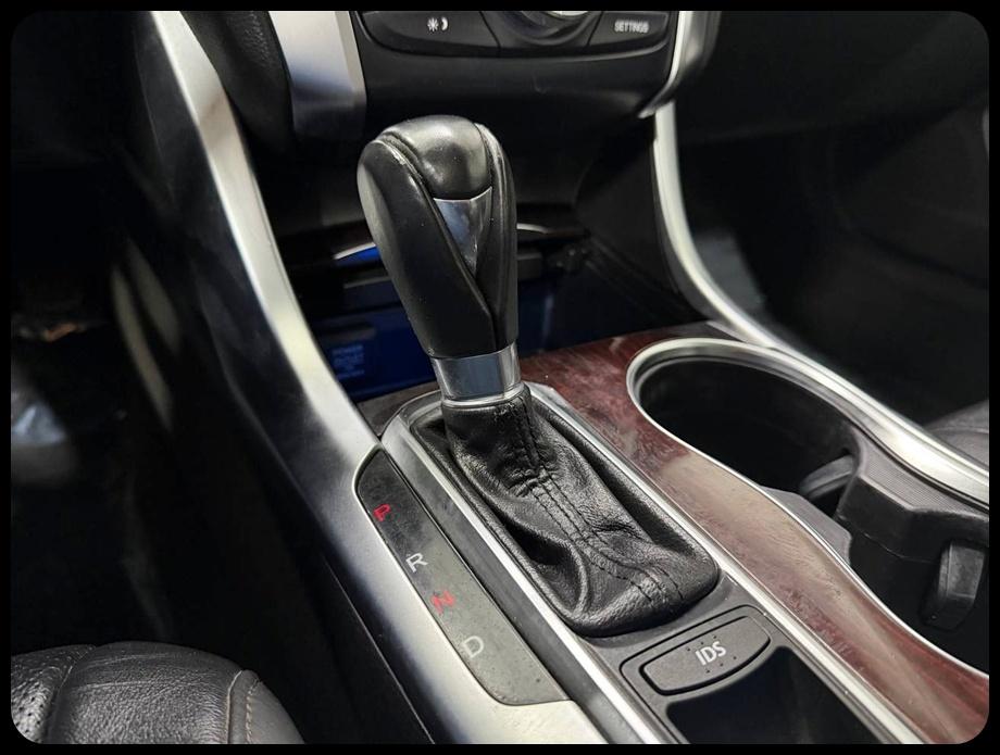 Acura TLX 8-Spd DCT w/Technology Package 2015