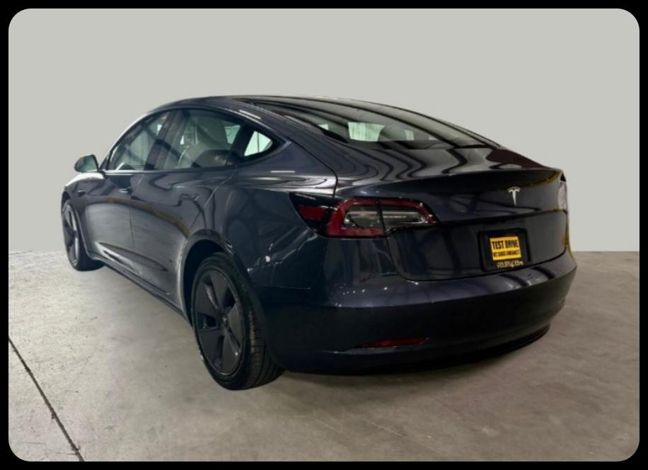 Tesla Model 3 Standard Range Plus 2022