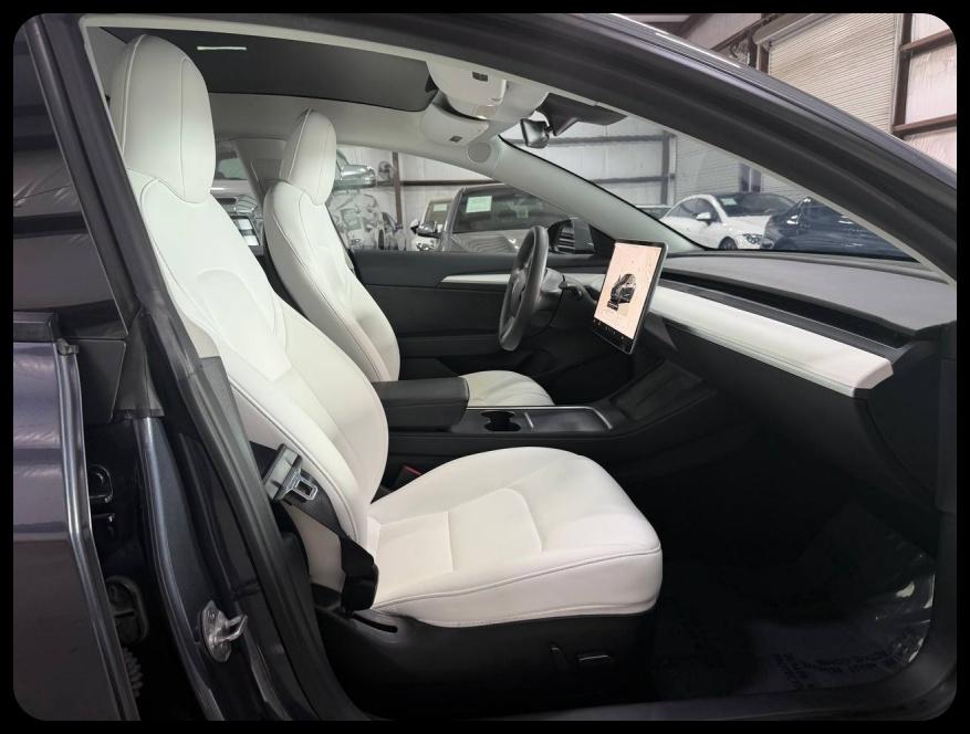 Tesla Model 3 Standard Range Plus 2022