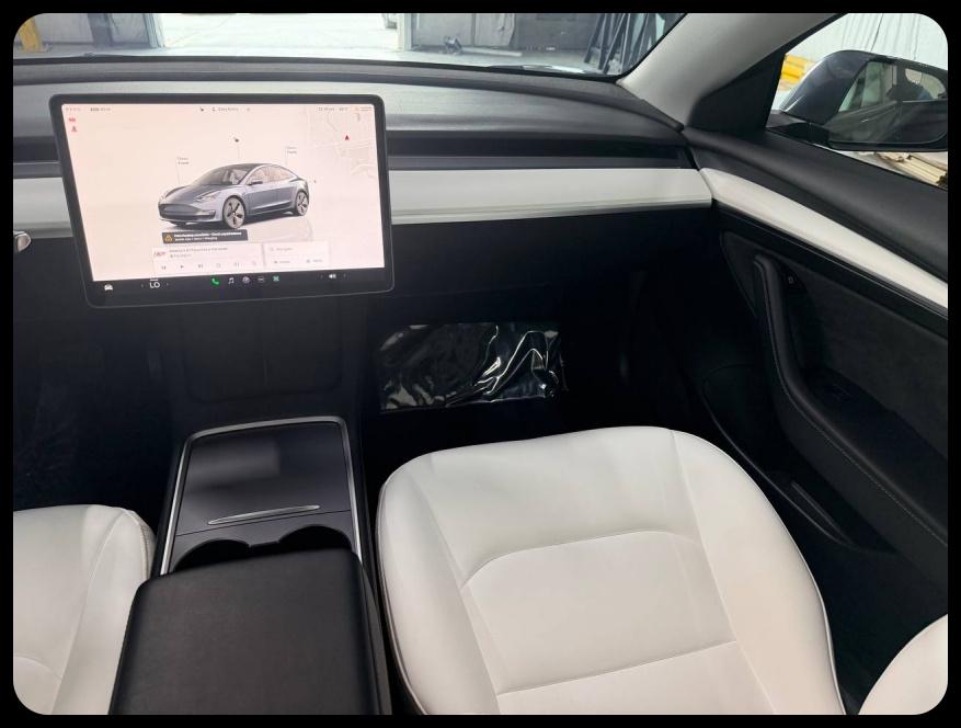 Tesla Model 3 Standard Range Plus 2022
