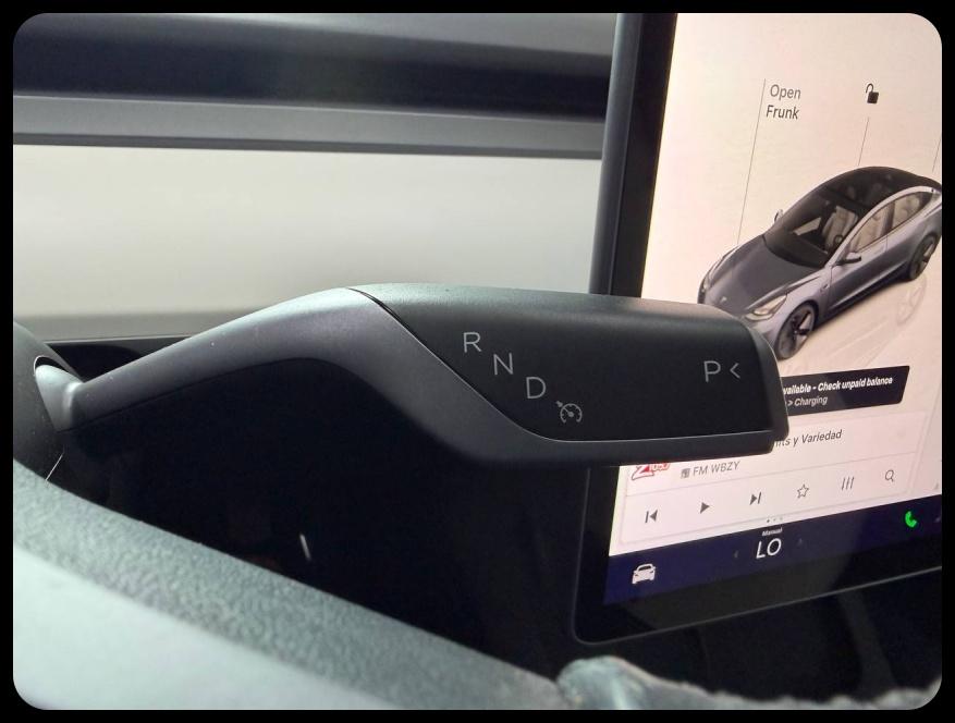 Tesla Model 3 Standard Range Plus 2022