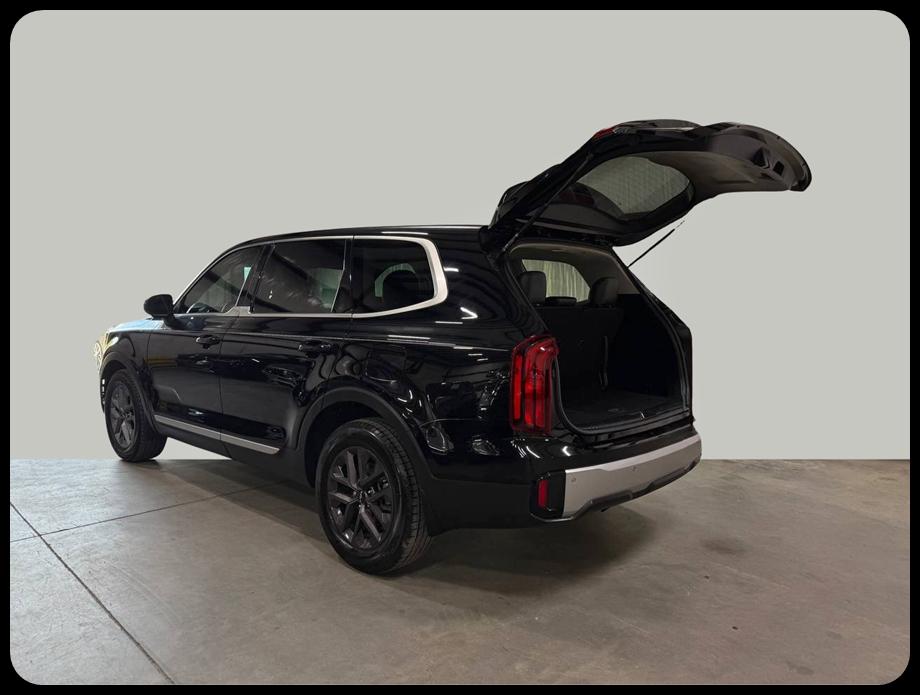 Kia Telluride LX 2023