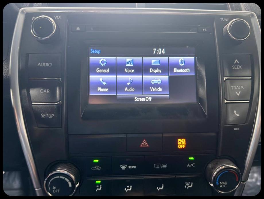 Toyota Camry SE 2017