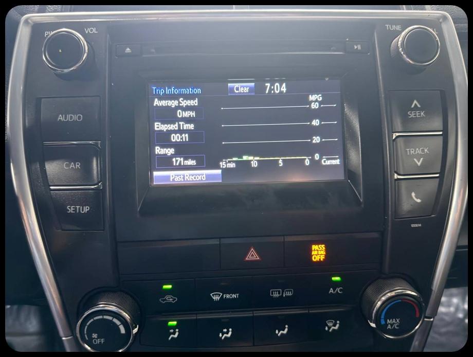 Toyota Camry SE 2017