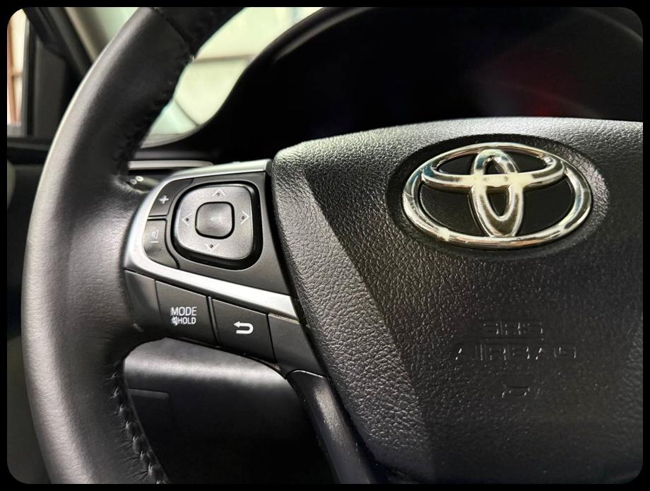 Toyota Camry SE 2016
