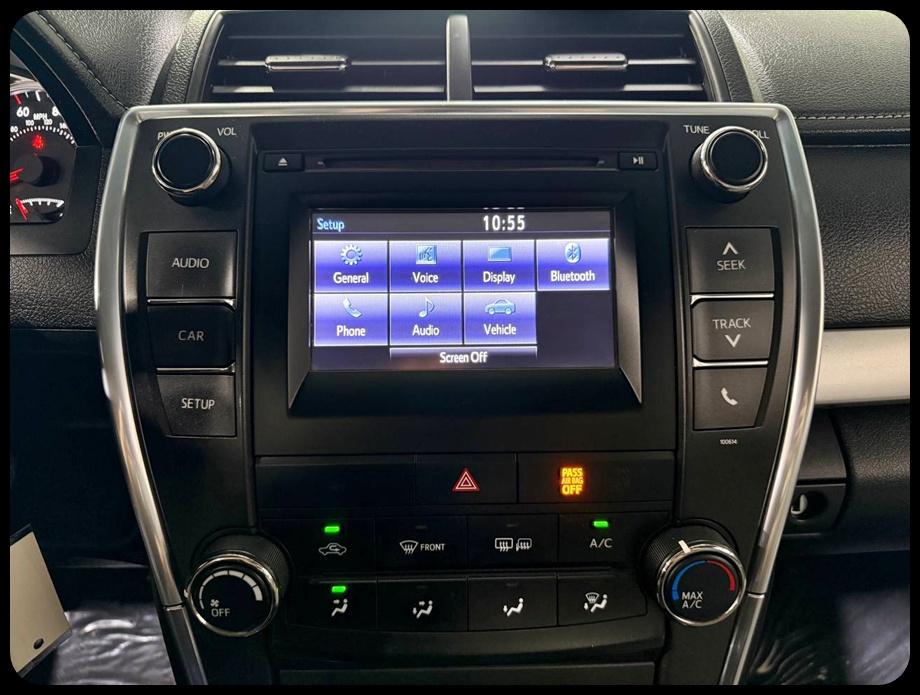 Toyota Camry SE 2016