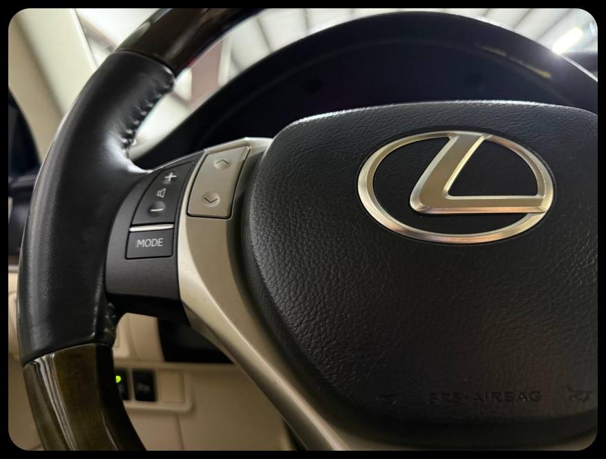 Lexus ES 350 Sedan 2015