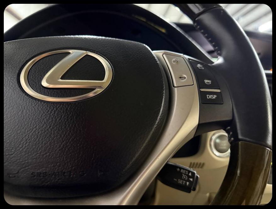 Lexus ES 350 Sedan 2015