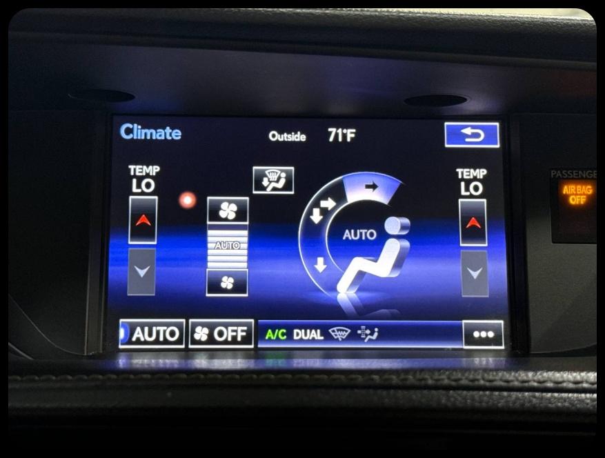 Lexus ES 350 Sedan 2015