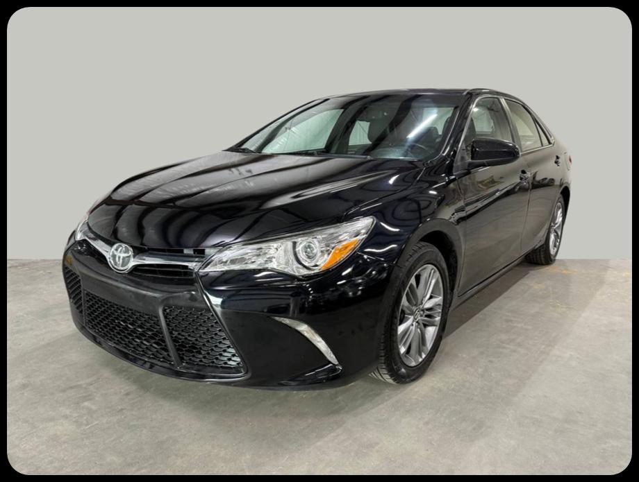 Toyota Camry SE 2015