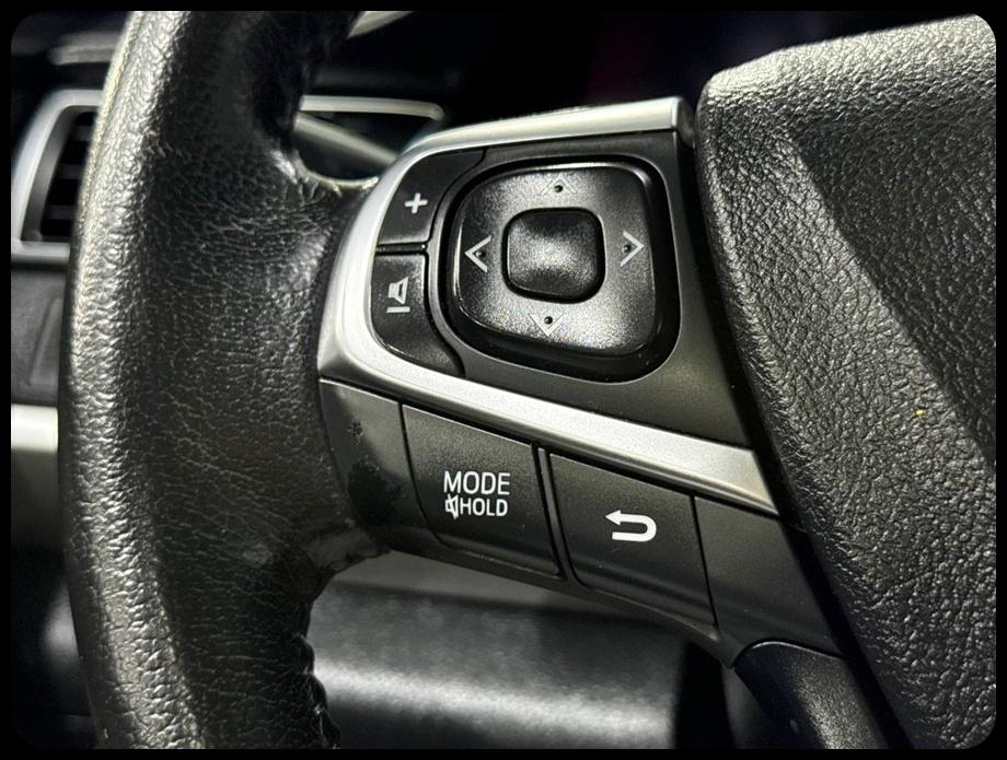 Toyota Camry SE 2015