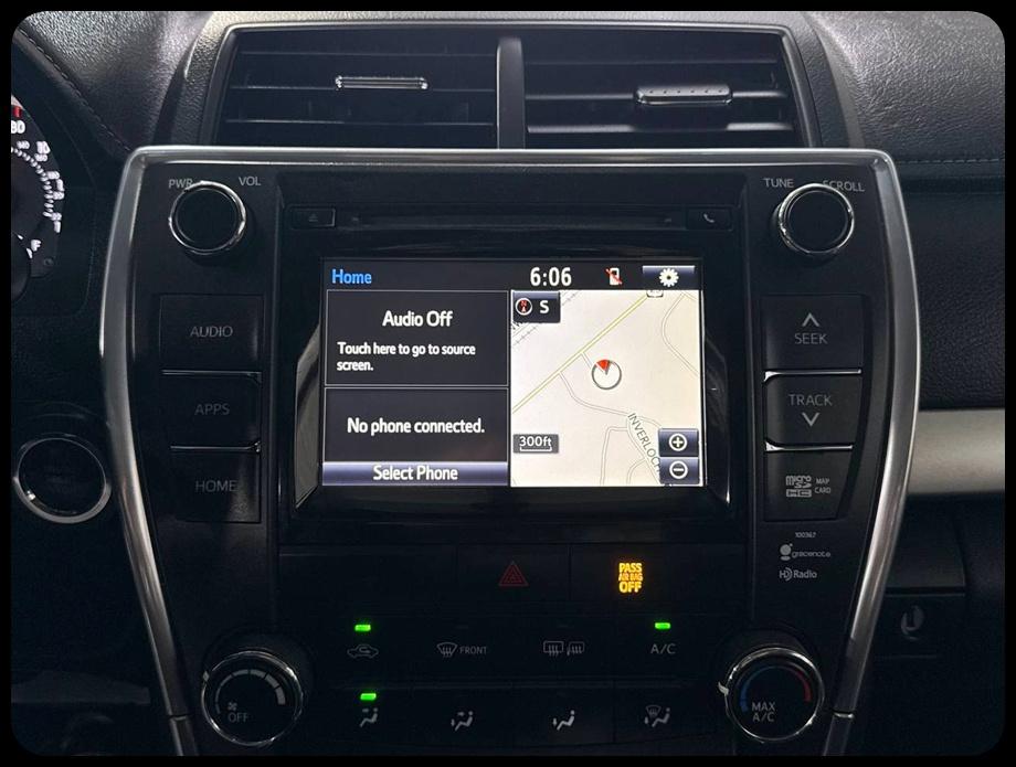 Toyota Camry SE 2015