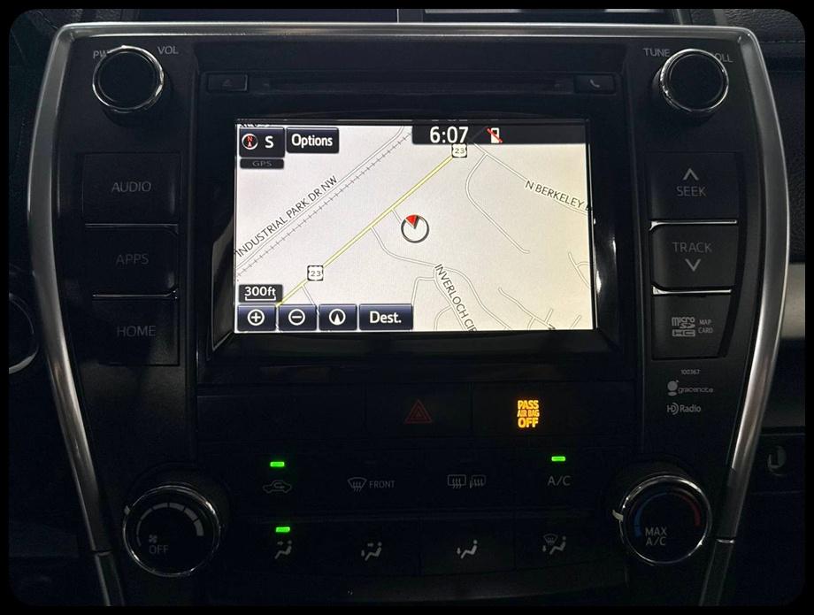 Toyota Camry SE 2015