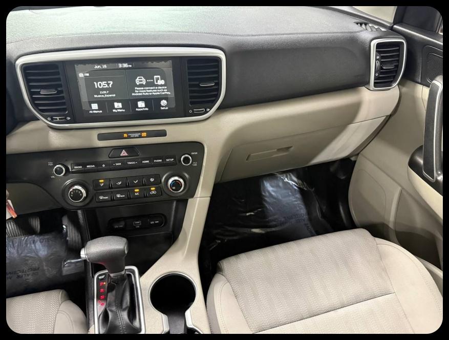 Kia Sportage LX FWD 2022