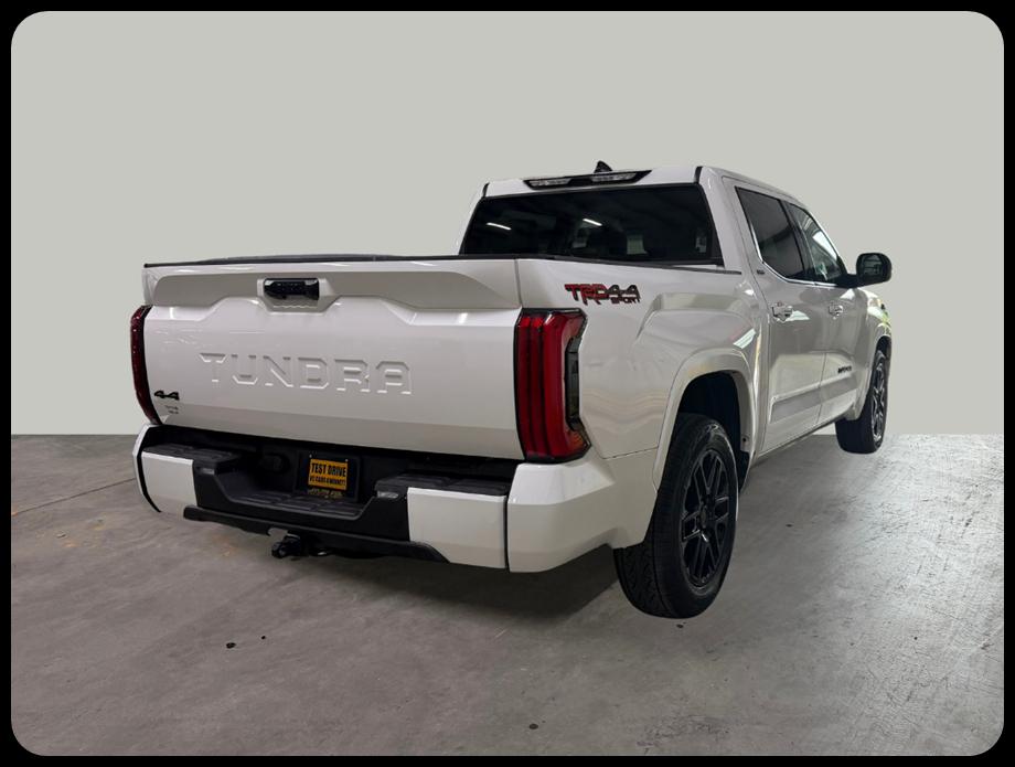 Toyota Tundra SR5 CrewMax 4WD 2023
