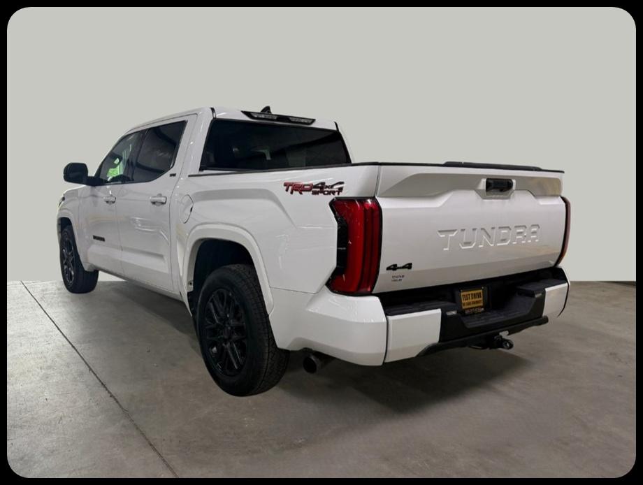 Toyota Tundra SR5 CrewMax 4WD 2023