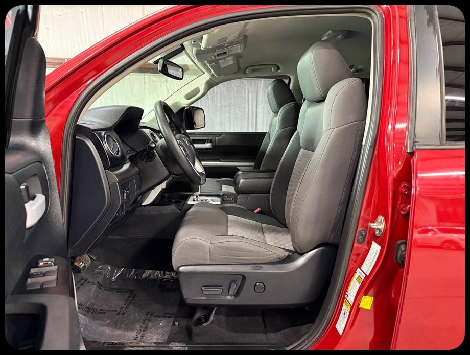 Toyota Tundra  2017