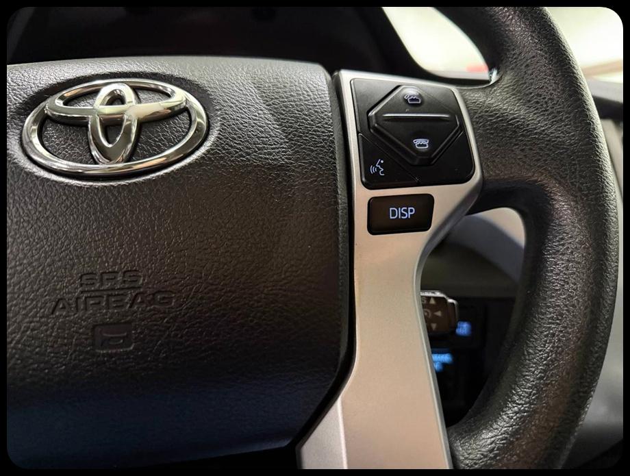 Toyota Tundra  2017