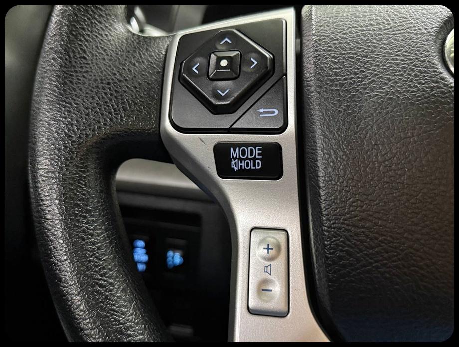 Toyota Tundra  2017