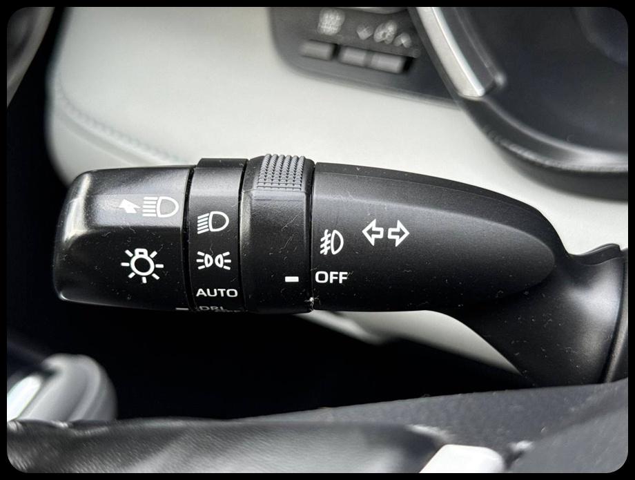 Toyota Highlander Hybrid Limited 2023