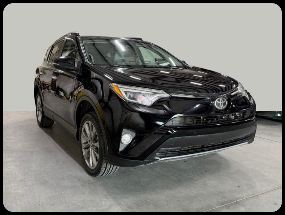 Toyota RAV4 Limited FWD 2017