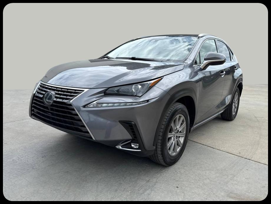 Lexus NX  2020