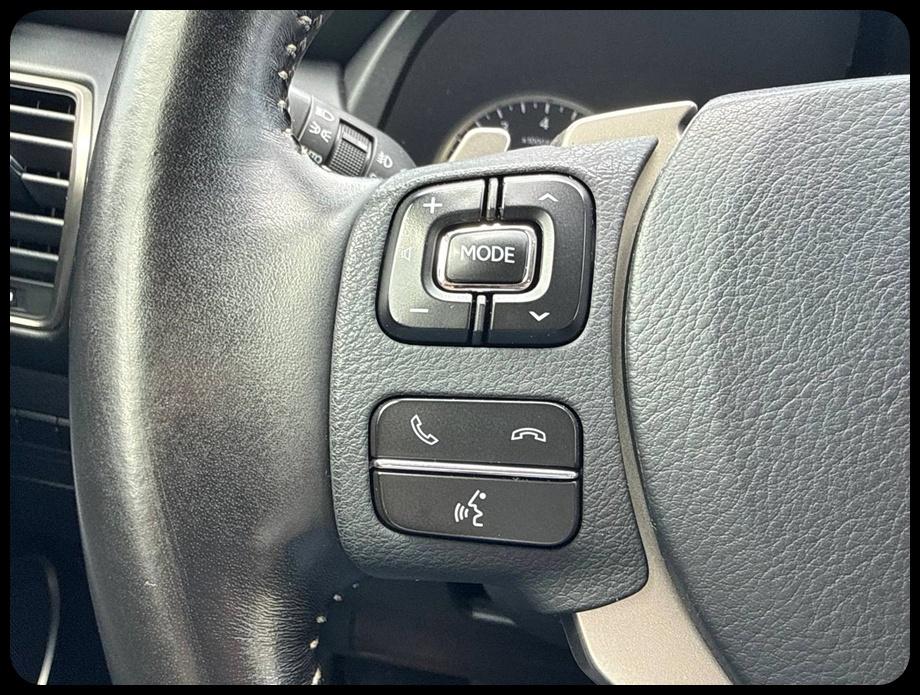 Lexus NX  2020