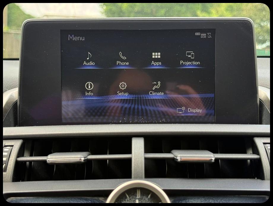 Lexus NX  2020