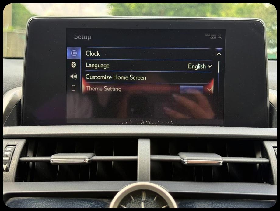 Lexus NX  2020