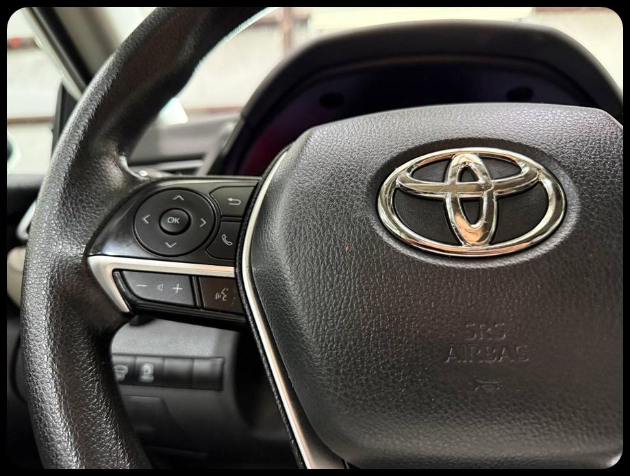 Toyota Camry Hybrid LE 2023