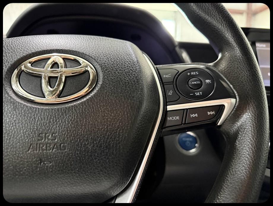 Toyota Camry Hybrid LE 2023