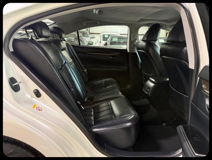 Lexus ES 350 Sedan 2018