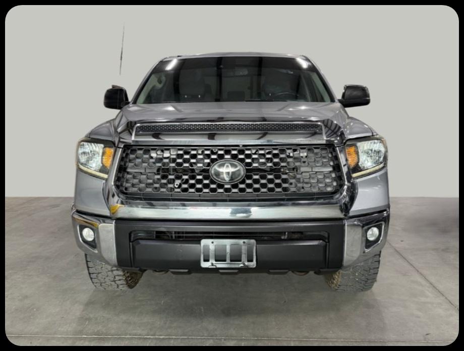 Toyota Tundra  2018