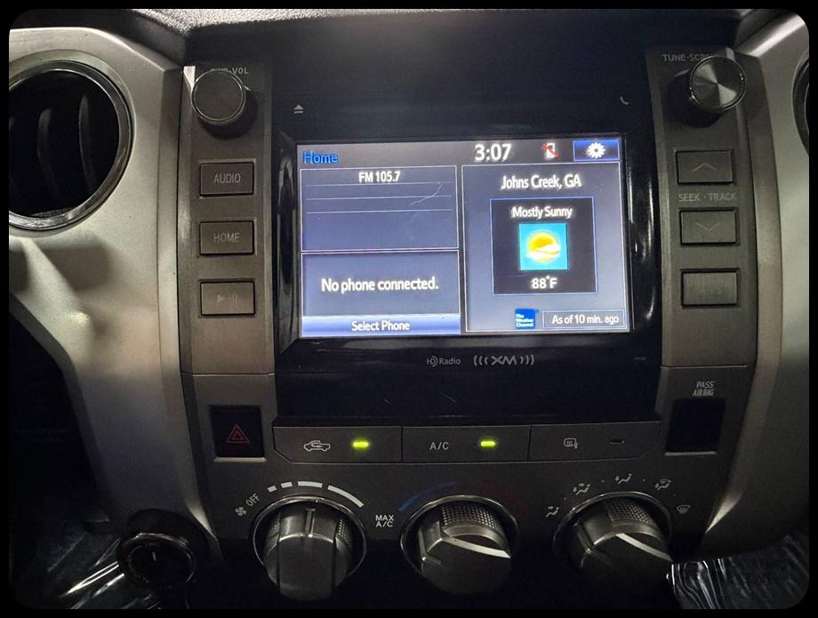 Toyota Tundra  2018