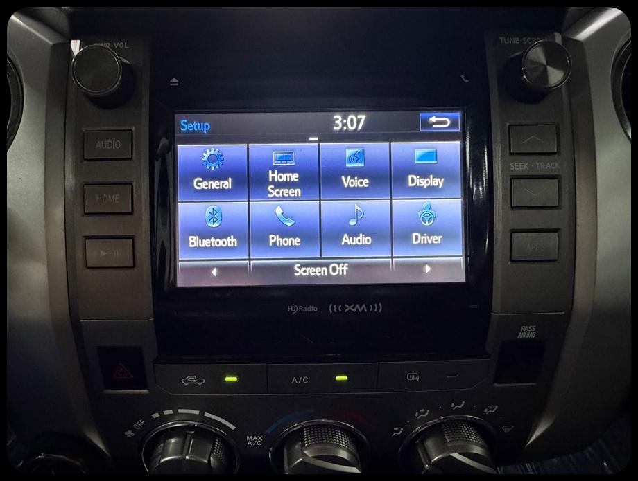 Toyota Tundra  2018
