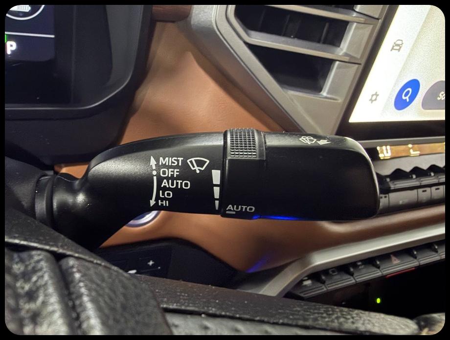 Toyota Tundra 1794 CrewMax 2WD Hybrid 2023