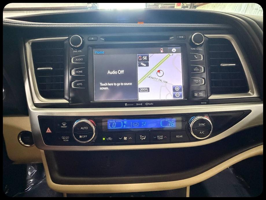 Toyota Highlander XLE AWD V6 2016