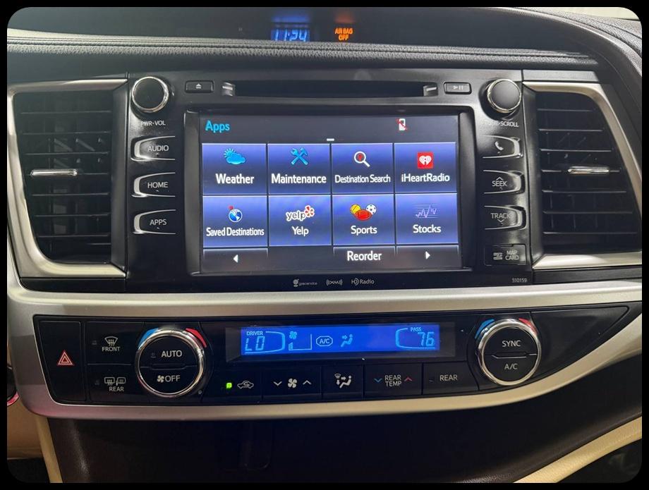 Toyota Highlander XLE AWD V6 2016