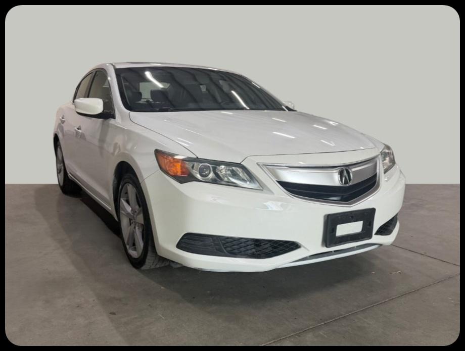 Acura ILX 5-Spd AT 2015