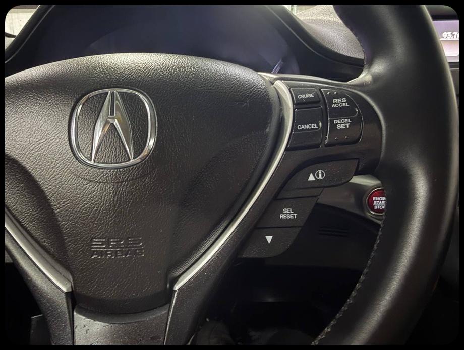 Acura ILX 5-Spd AT 2015