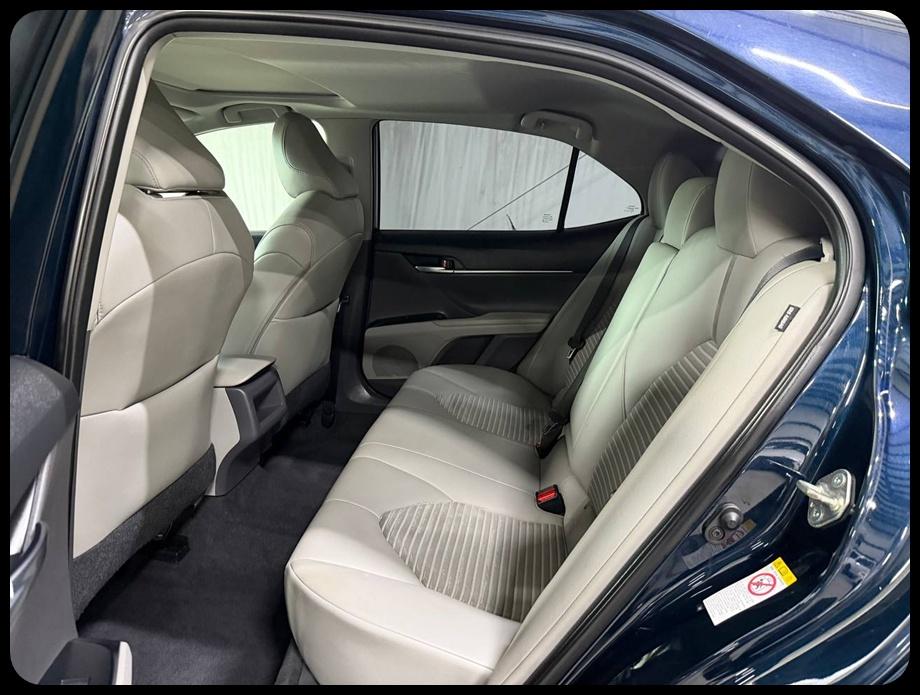 Toyota Camry SE 2018