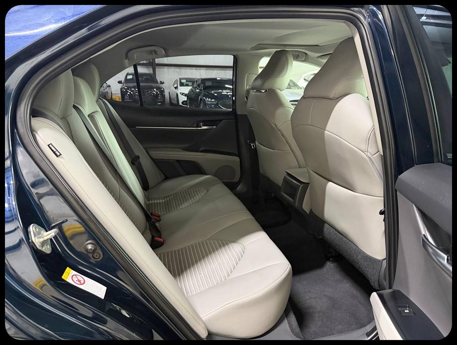 Toyota Camry SE 2018
