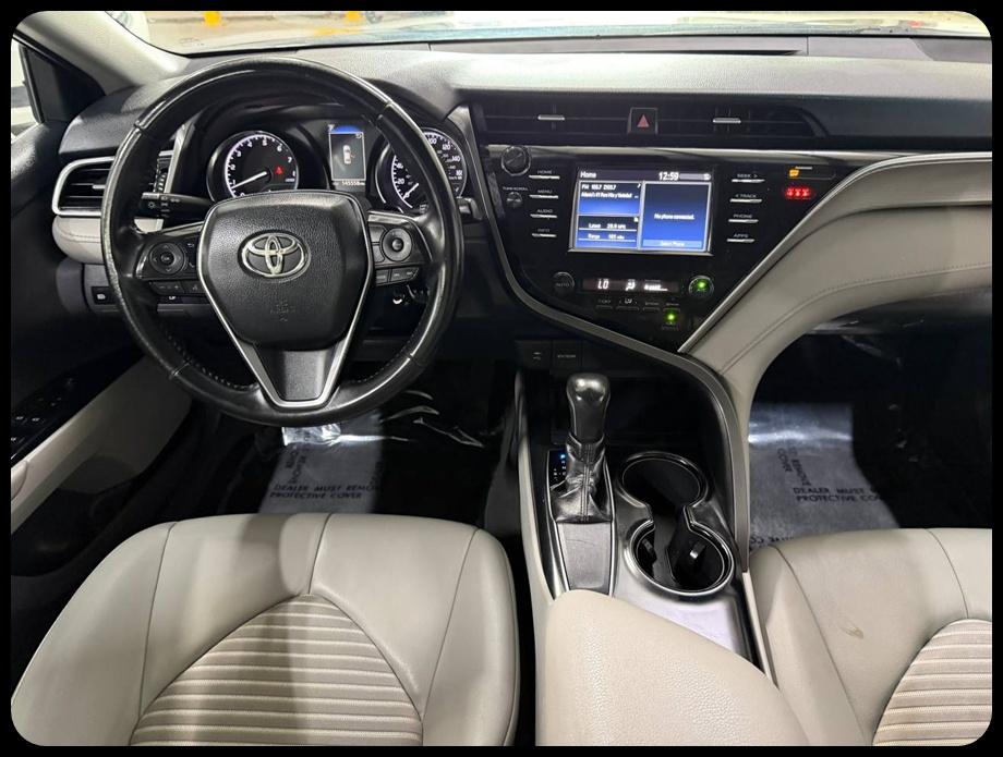 Toyota Camry SE 2018
