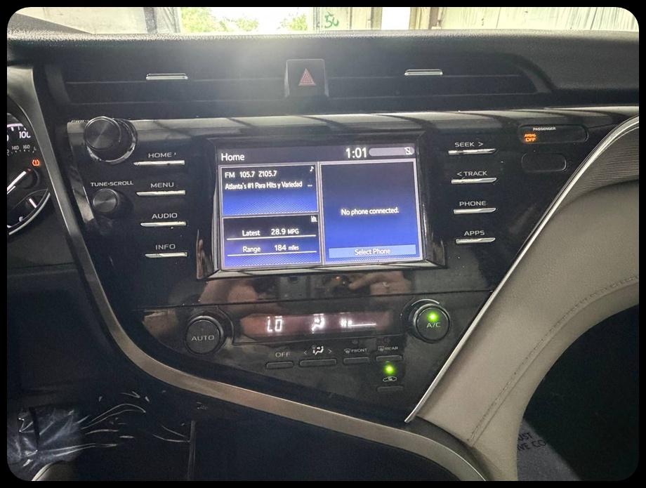 Toyota Camry SE 2018