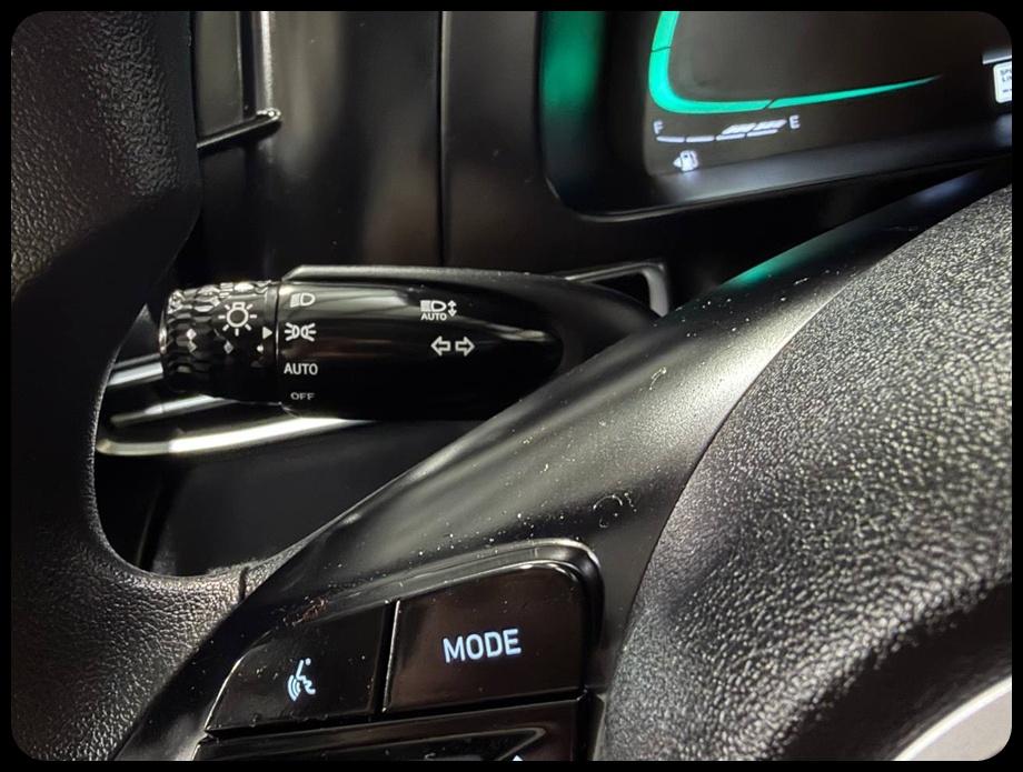 Hyundai Elantra Hybrid Blue 2025