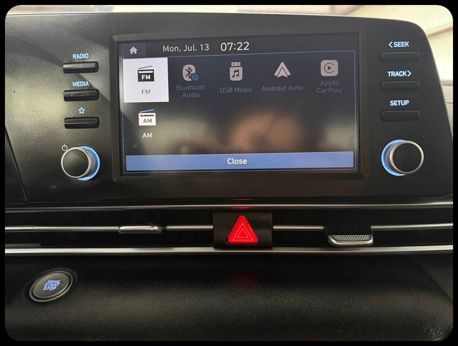 Hyundai Elantra Hybrid Blue 2025