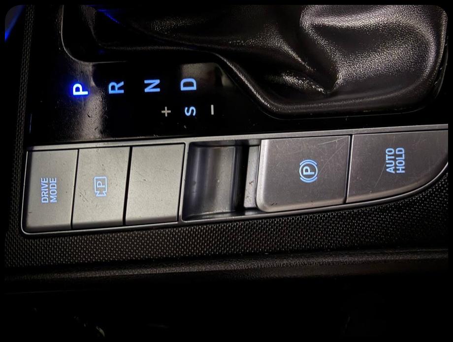 Hyundai Elantra Hybrid Blue 2025