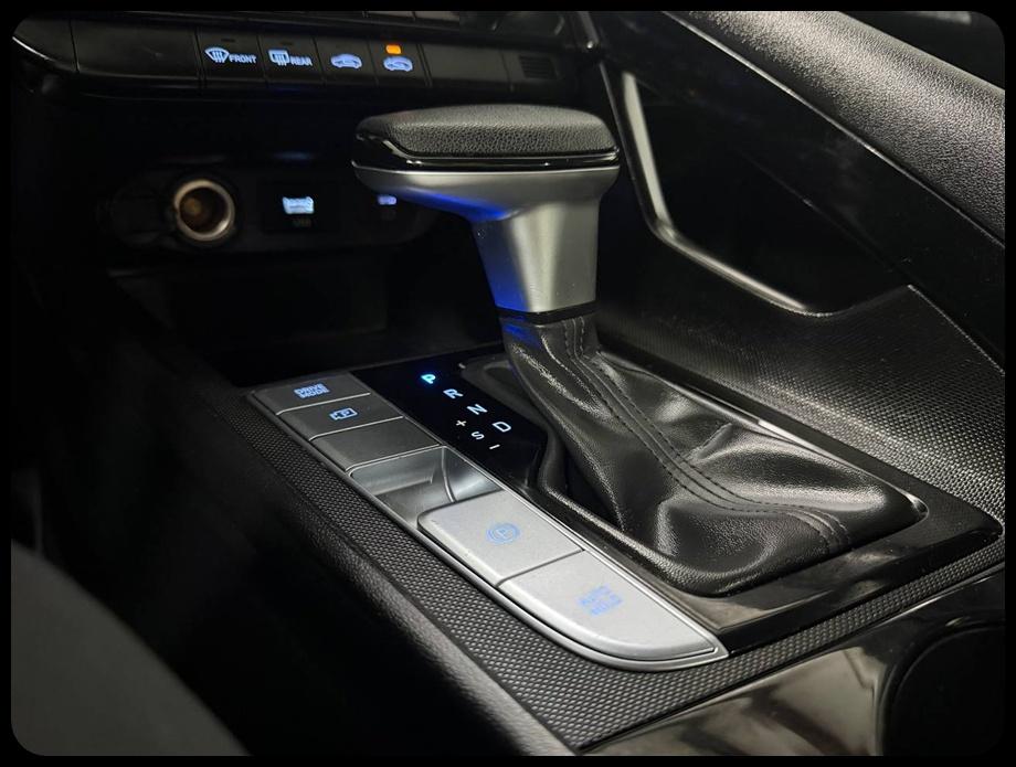 Hyundai Elantra Hybrid Blue 2025
