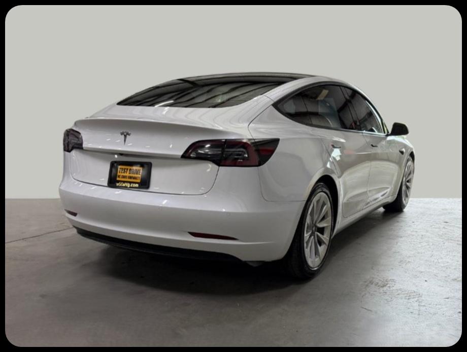 Tesla Model 3 Standard Range Plus 2021