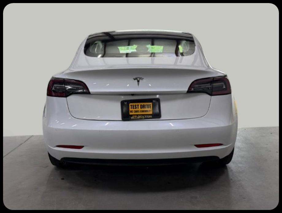 Tesla Model 3 Standard Range Plus 2021